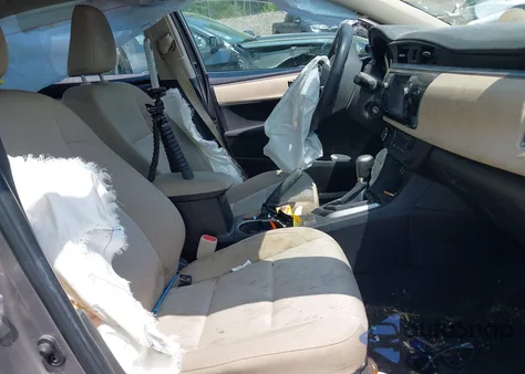 2016 Toyota Corolla Le z USA, uszkodzony, nr VIN 2T1BURHEXGC558715